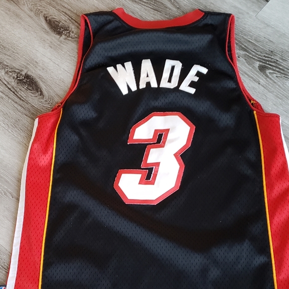 Miami Heat Jersey Dwayne Wade 🔥 3 small Adidas - Picture 3 of 6
